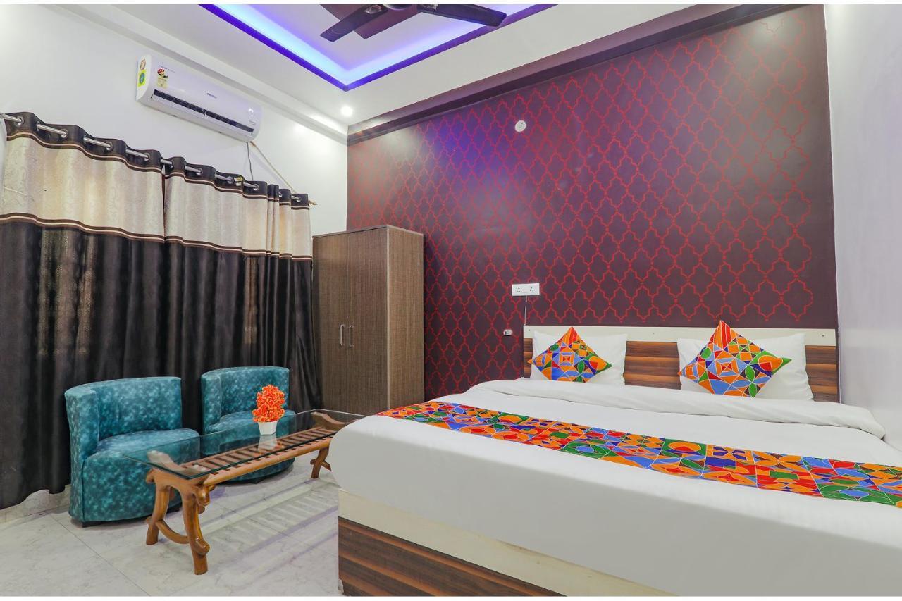 Hotel Fabexpress Ss Grand Banthra Sikandarpur Exterior foto